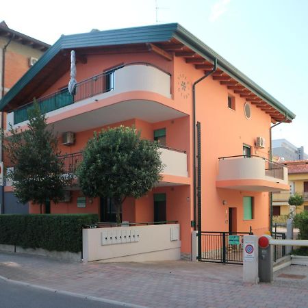 Giada Apartment Lignano Sabbiadoro Exterior photo