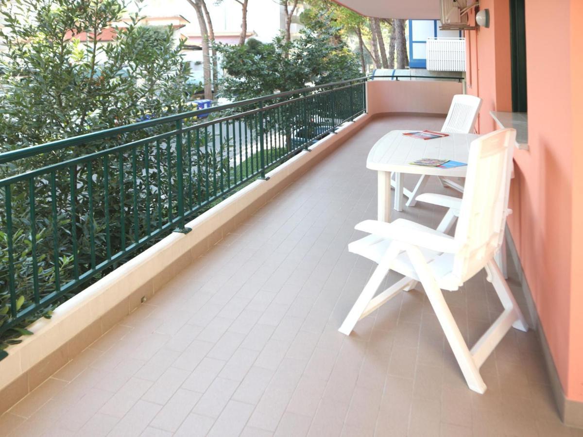 Giada Apartment Lignano Sabbiadoro Exterior photo