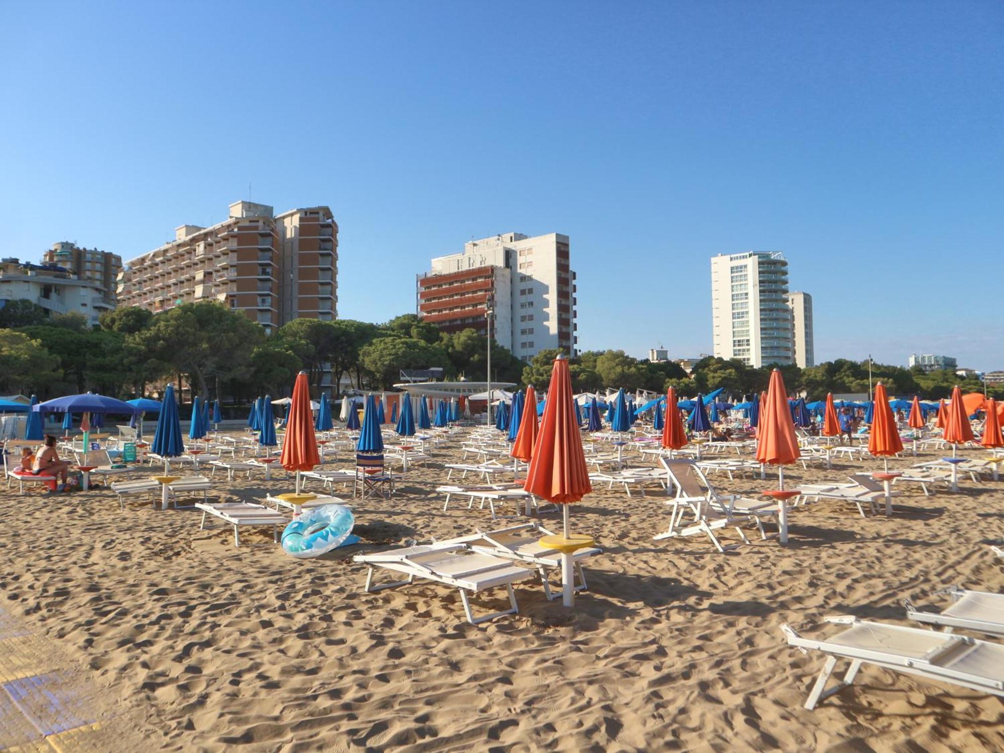 Giada Apartment Lignano Sabbiadoro Exterior photo